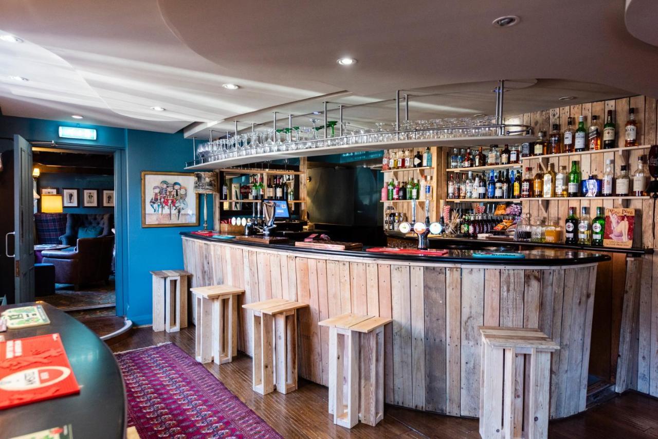The George Inn Oakham Extérieur photo