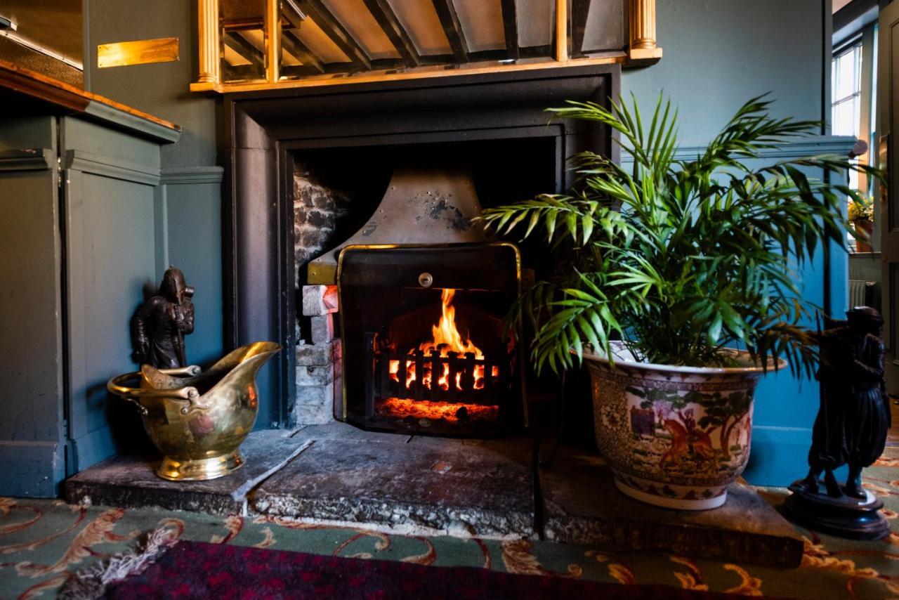 The George Inn Oakham Extérieur photo