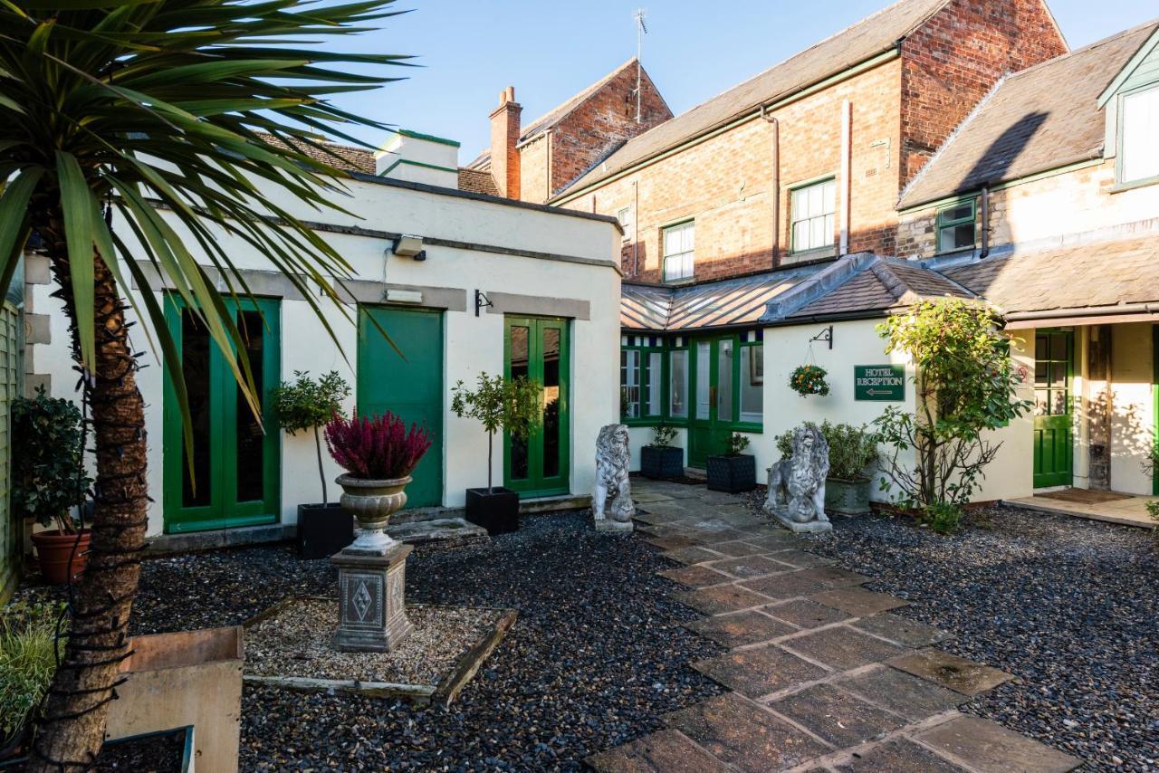 The George Inn Oakham Extérieur photo