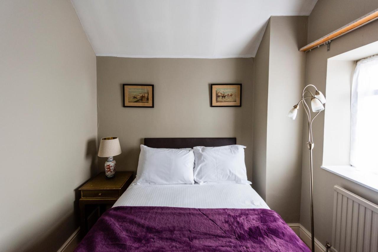 The George Inn Oakham Extérieur photo